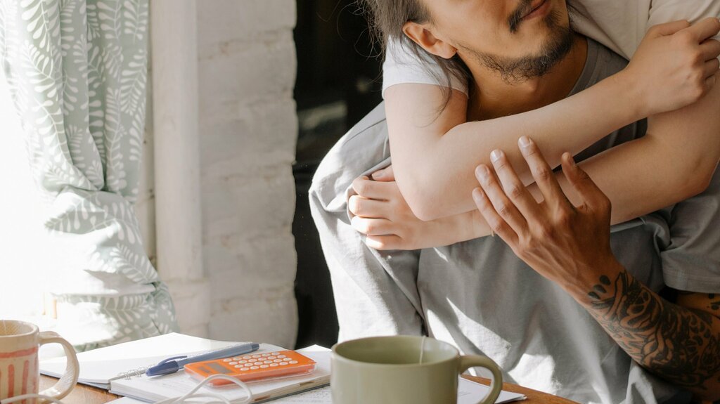 pexels-cottonbro-4778347 Glückliches Paar